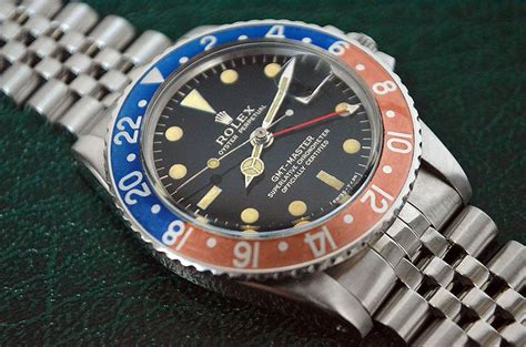 Under The Loupe: Rolex GMT Master 1675 